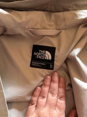 3 item bundle north face and Columbia size xl read 👇🏻